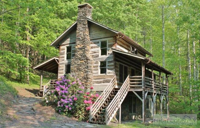 Image number 1 for the current listing
