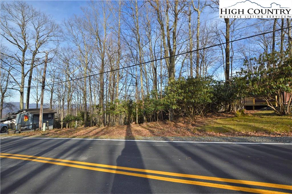 Image number 1 for the current listing