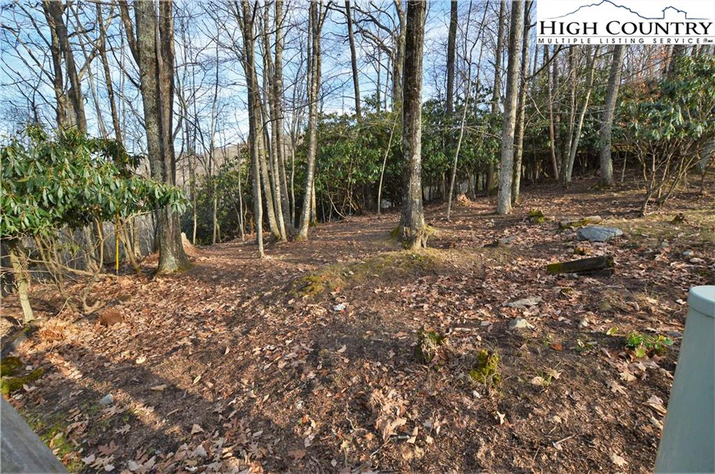 Image number 9 for the current listing
