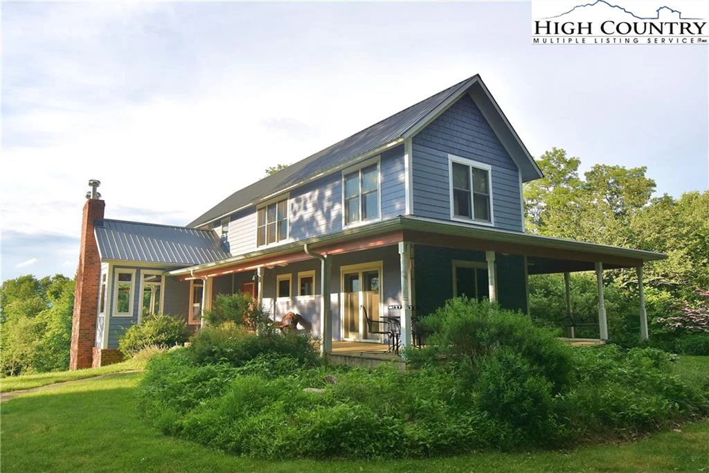 Image number 1 for the current listing