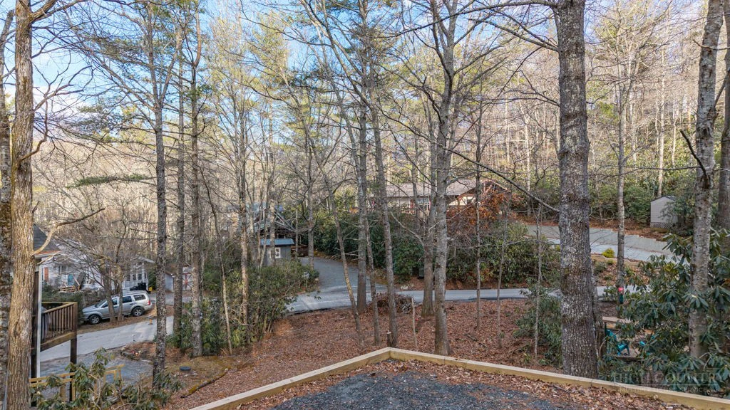 Image number 3 for the current listing