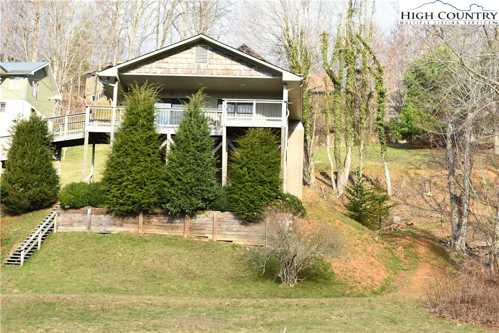 Image number 1 for the current listing