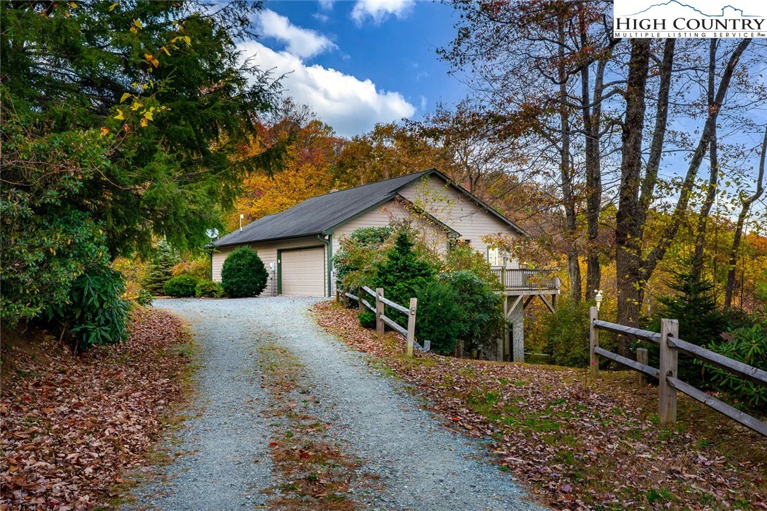 Image number 10 for the current listing