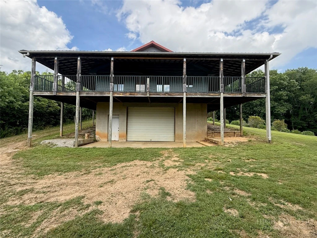 Image number 11 for the current listing