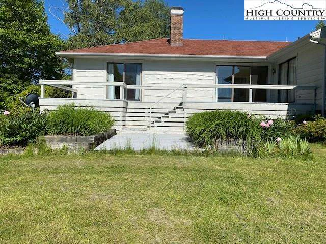 Image number 4 for the current listing