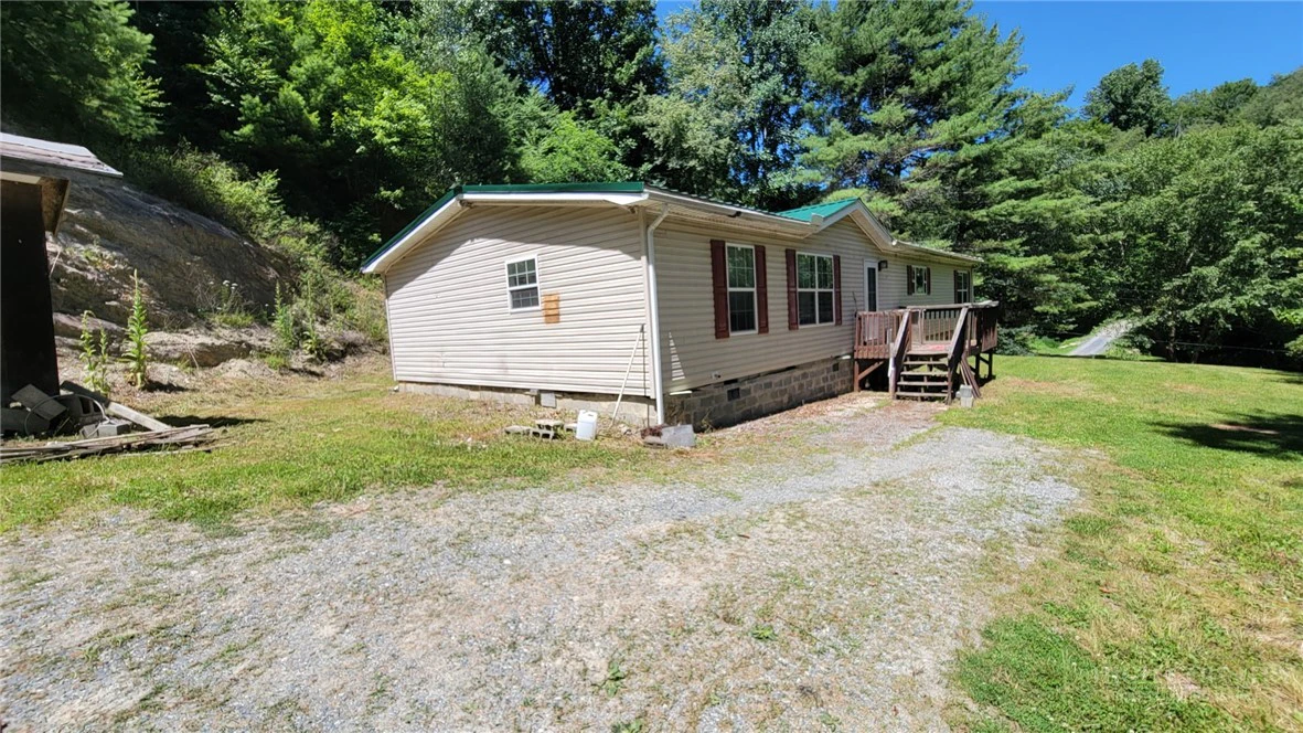 Image number 12 for the current listing