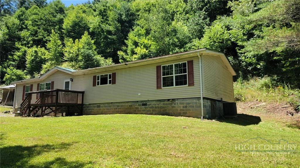 Image number 8 for the current listing