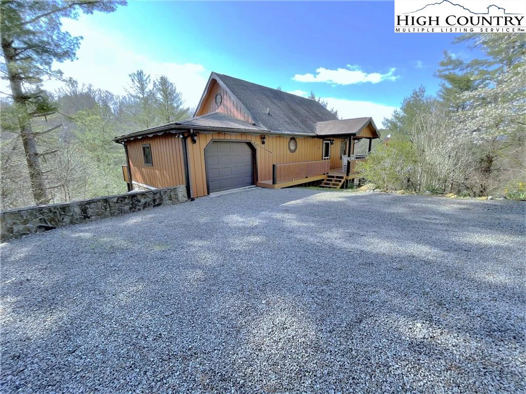Image number 31 for the current listing