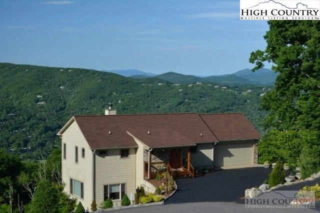 Image number 11 for the current listing
