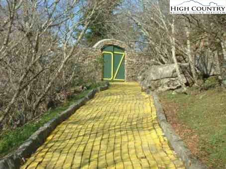 Image number 7 for the current listing