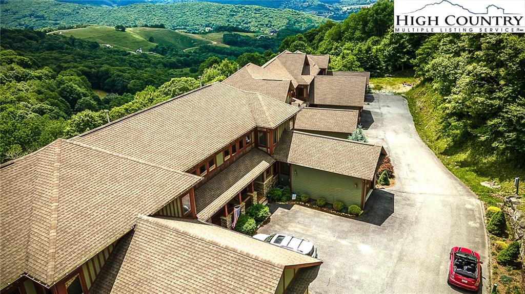 Image number 6 for the current listing