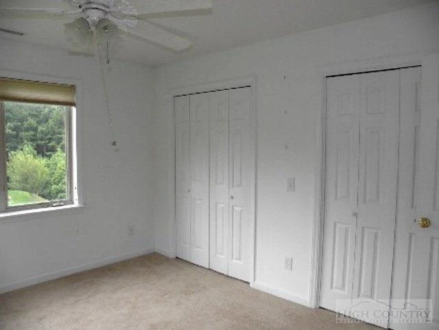 Image number 10 for the current listing