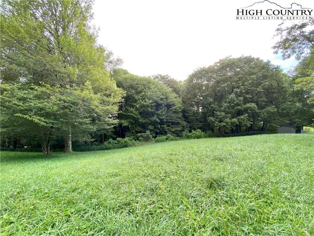 Image number 8 for the current listing
