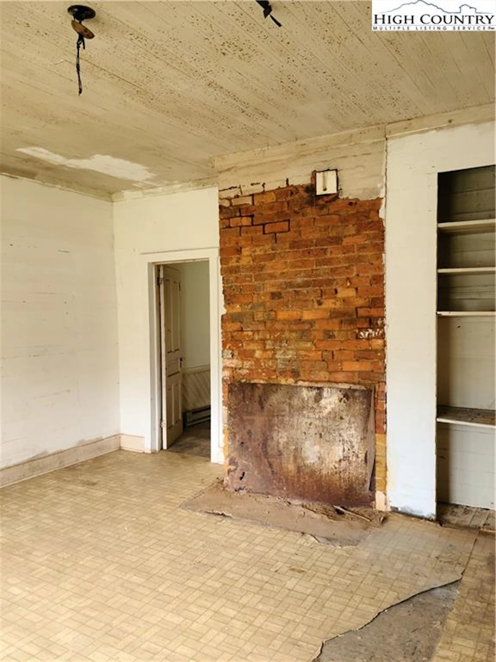 Image number 6 for the current listing