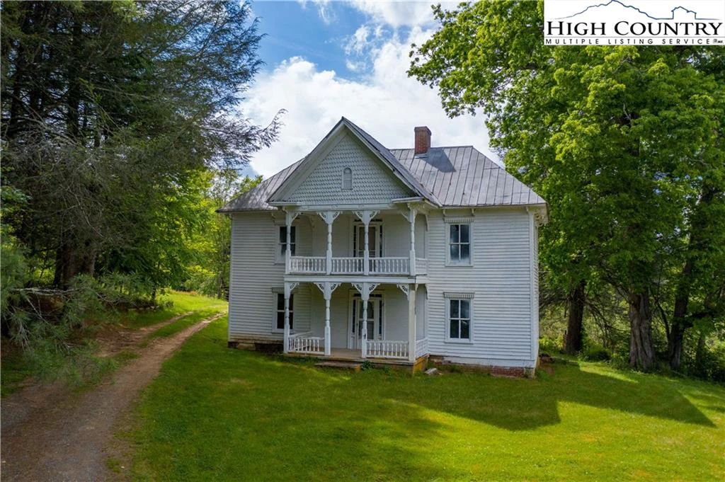 Image number 19 for the current listing