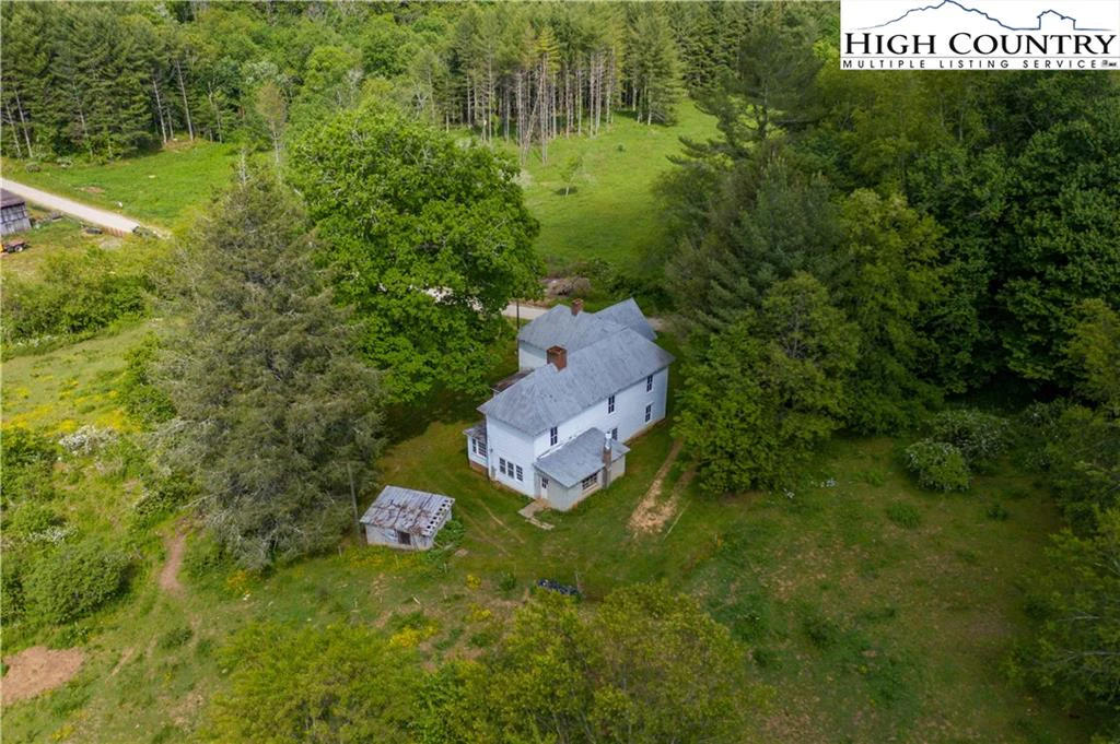 Image number 17 for the current listing