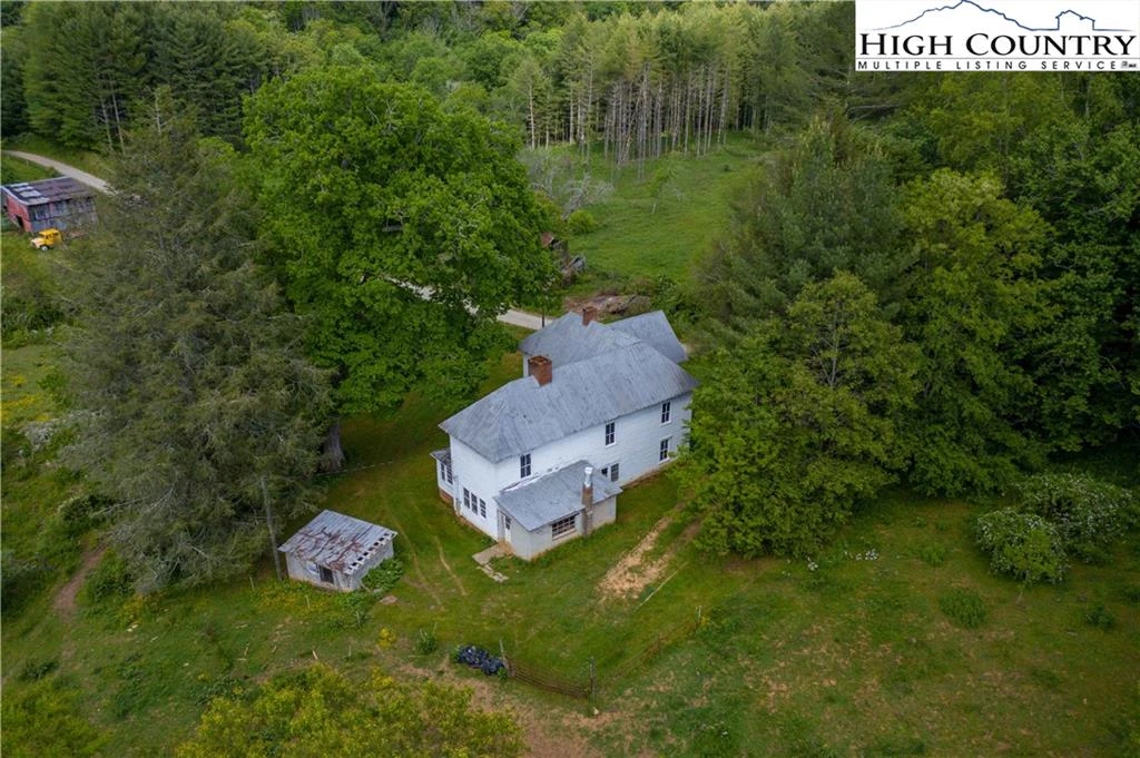 Image number 14 for the current listing