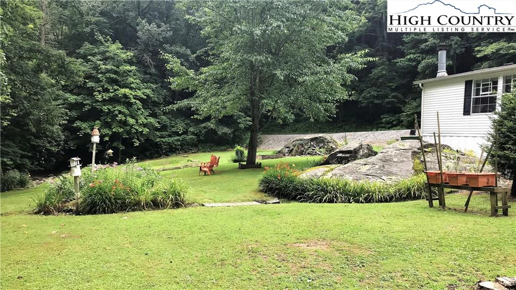 Image number 18 for the current listing