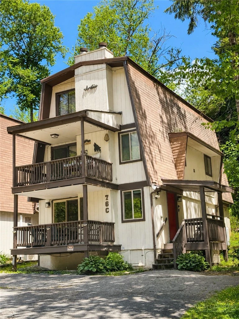 Image number 2 for the current listing