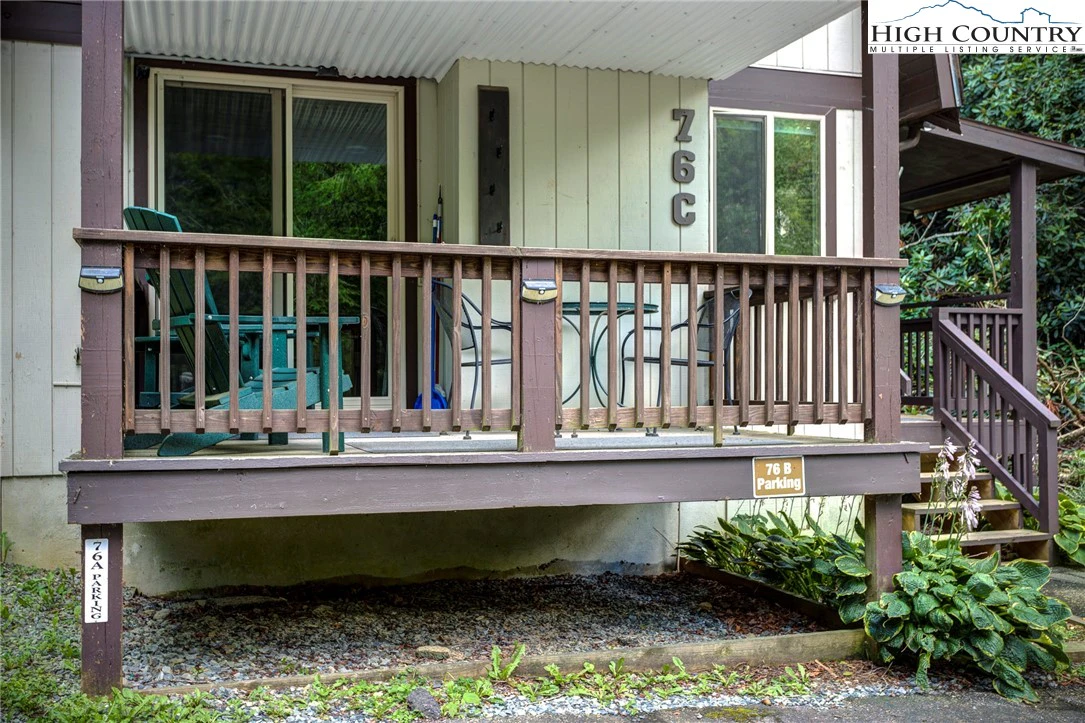 Image number 6 for the current listing