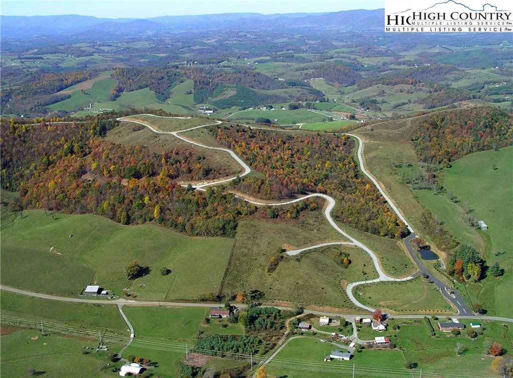 Image number 3 for the current listing