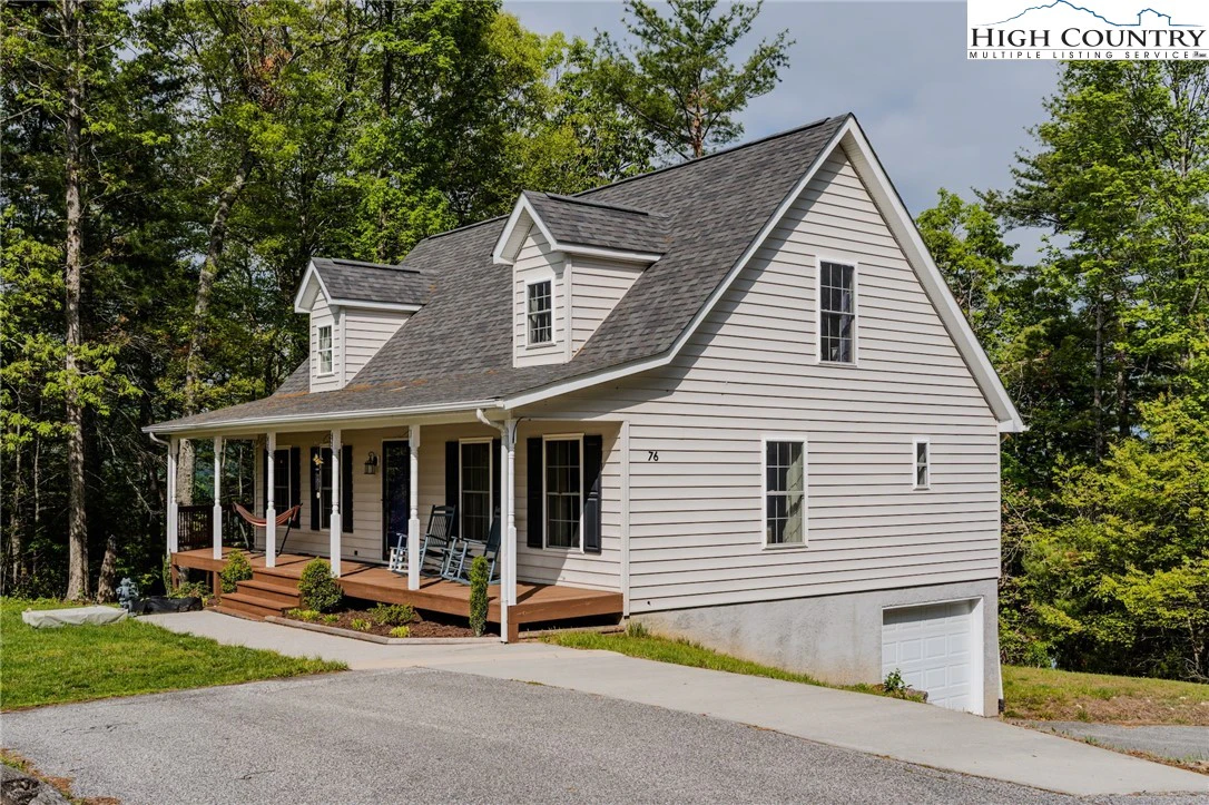 Image number 20 for the current listing