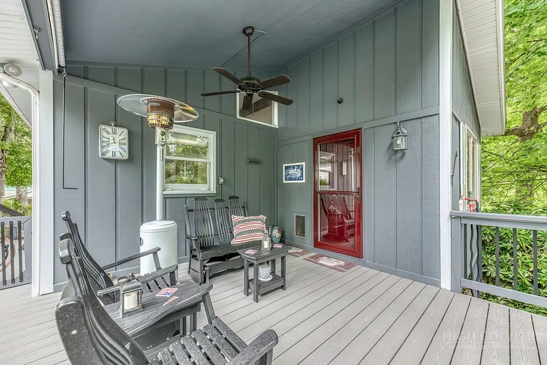 Image number 5 for the current listing