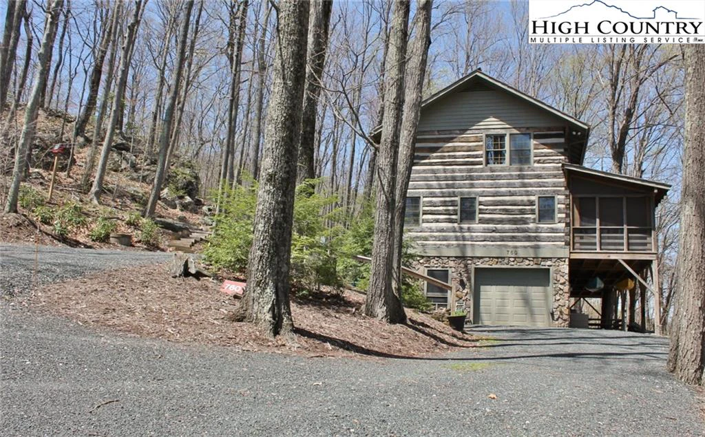 Image number 17 for the current listing
