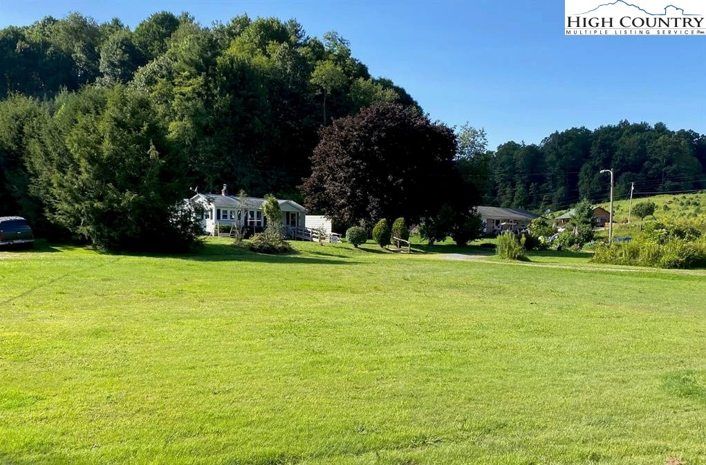 Image number 4 for the current listing