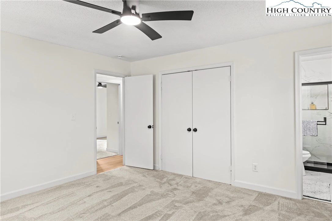 Image number 6 for the current listing