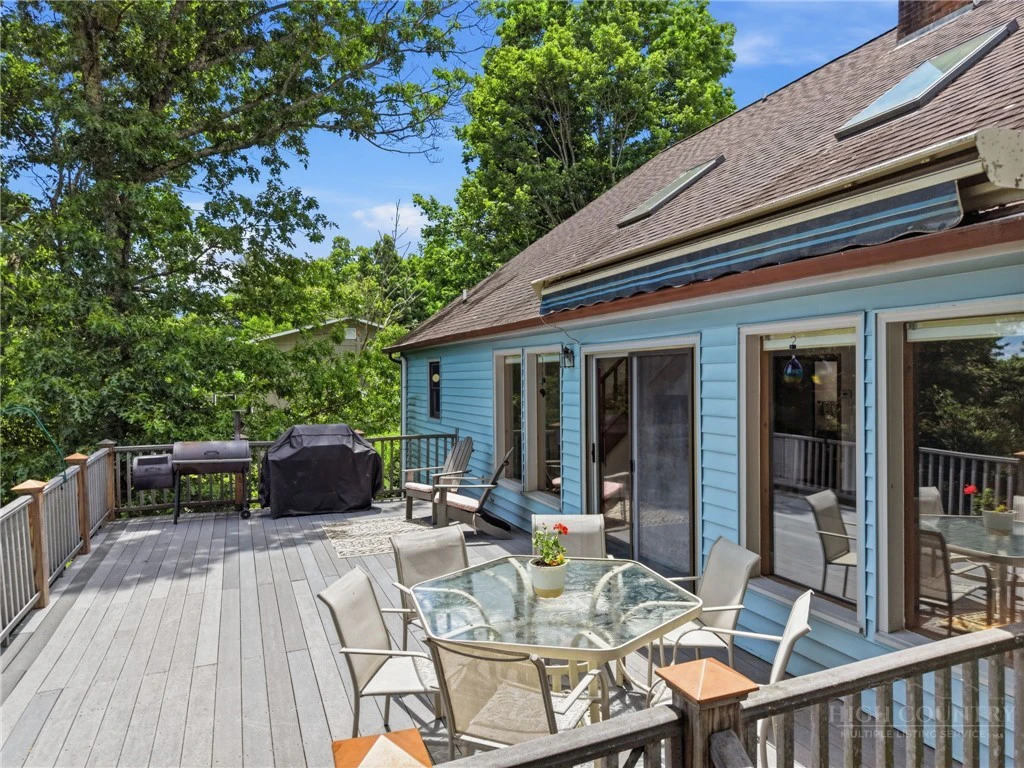 Image number 8 for the current listing