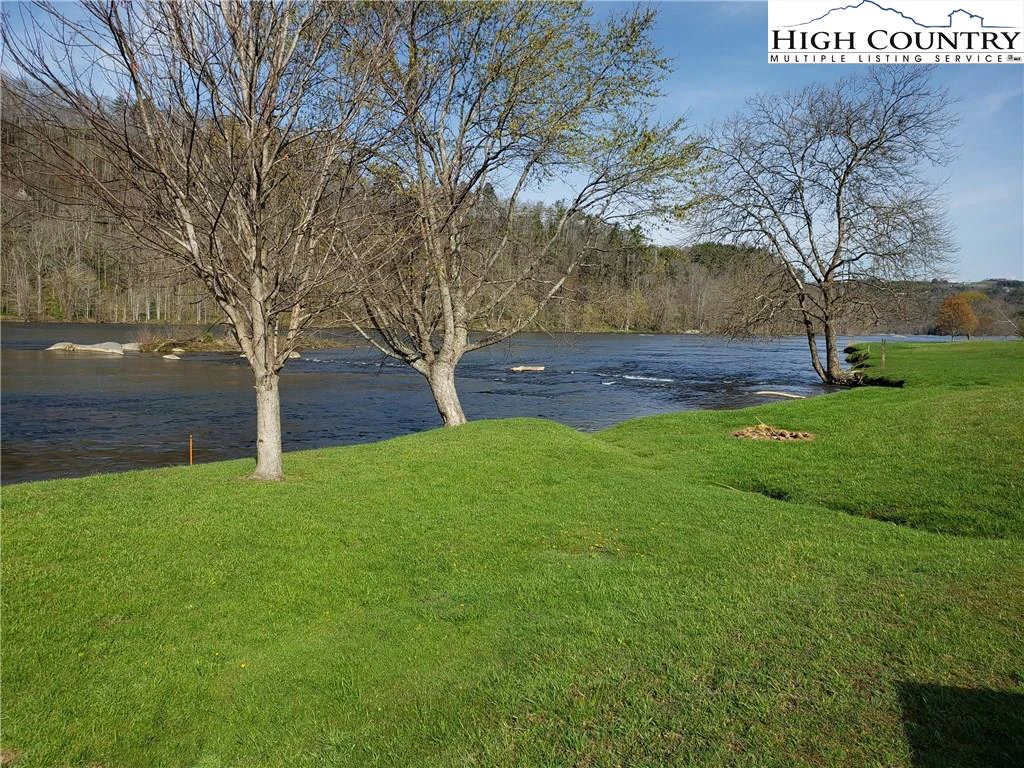 Image number 6 for the current listing