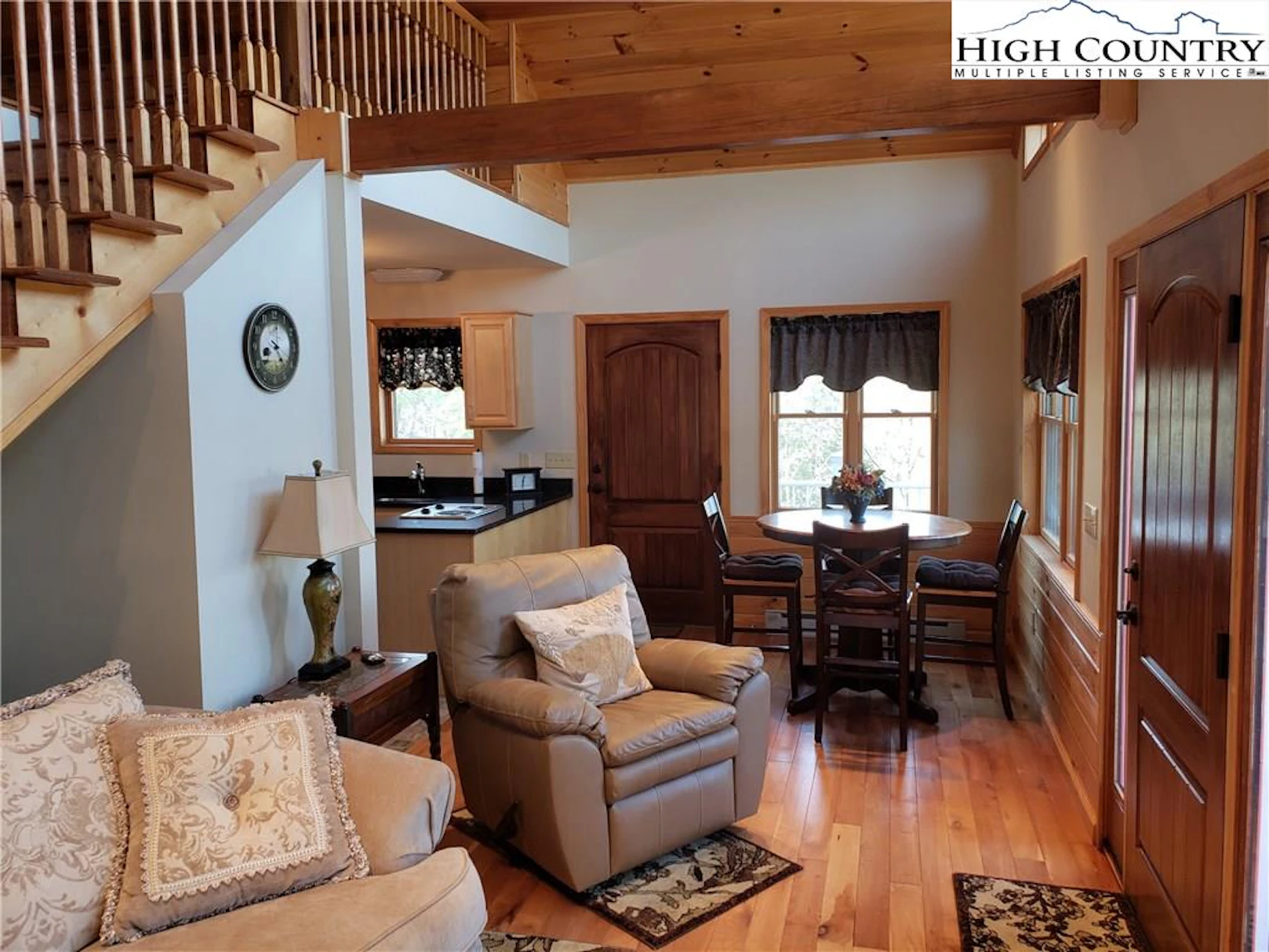 Image number 20 for the current listing