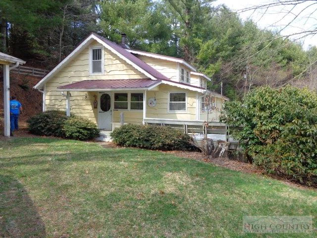 Image number 1 for the current listing