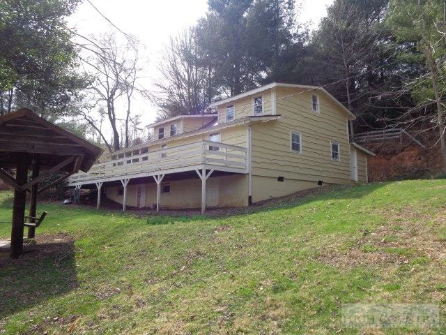 Image number 29 for the current listing