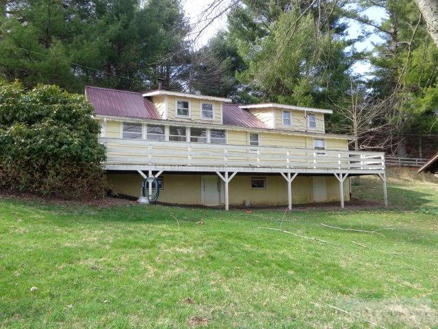 Image number 28 for the current listing
