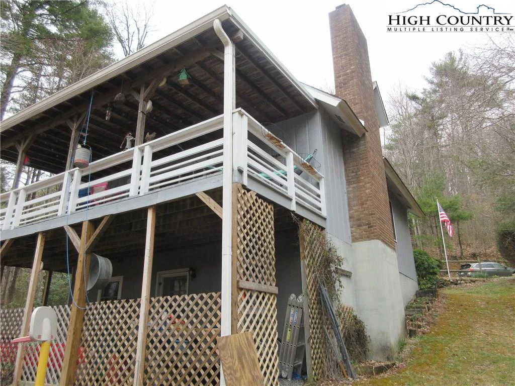 Image number 3 for the current listing