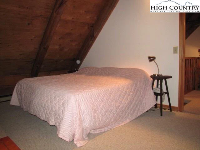 Image number 16 for the current listing