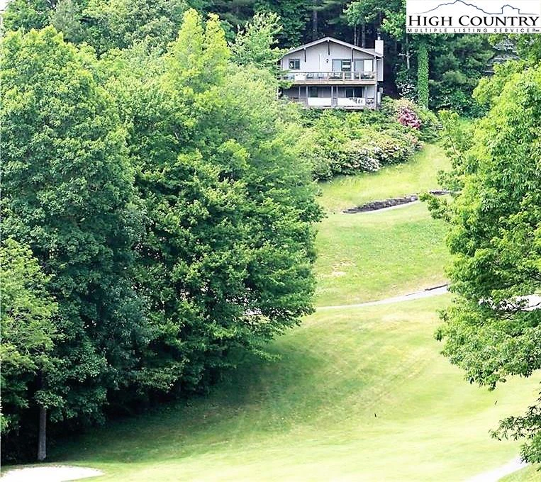 Image number 19 for the current listing