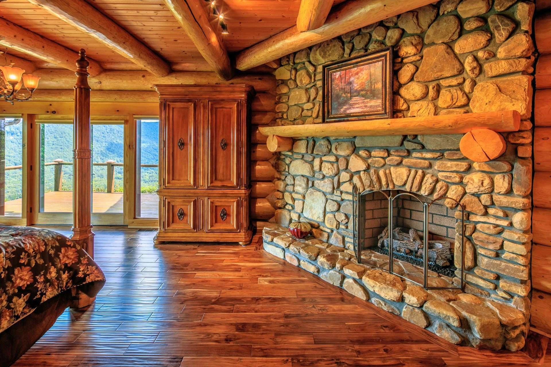 Image number 20 for the current listing
