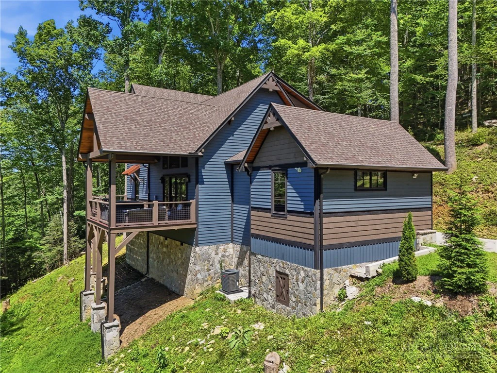 Image number 3 for the current listing
