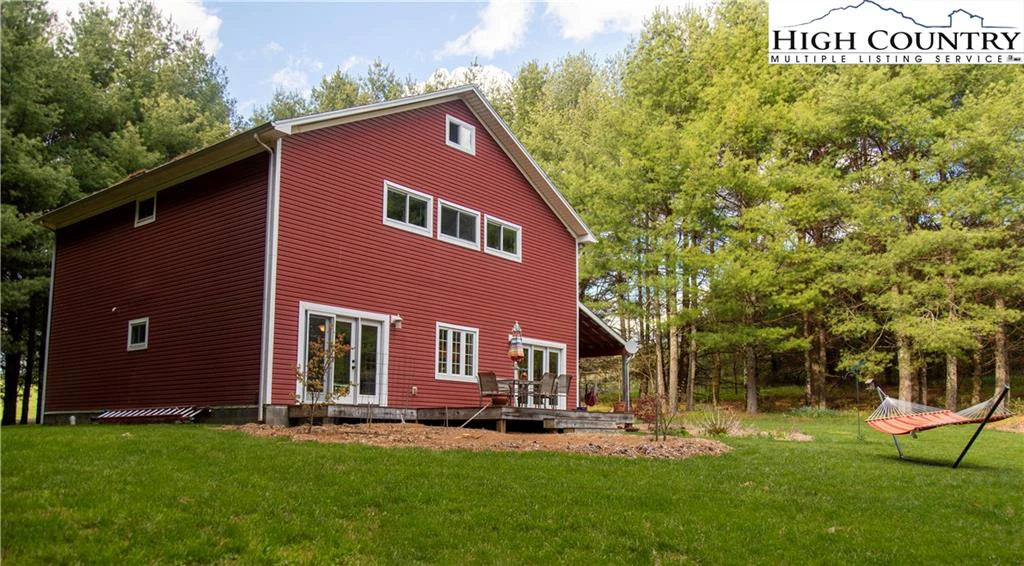 Image number 17 for the current listing