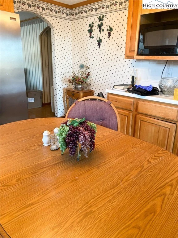 Image number 5 for the current listing