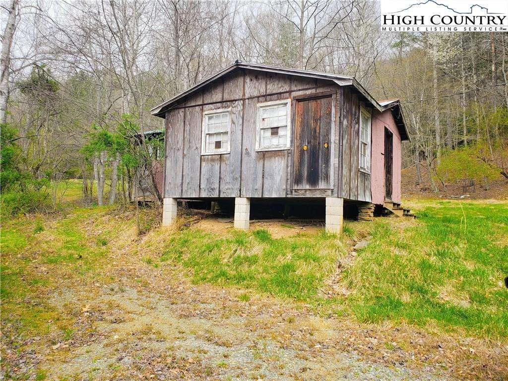 Image number 15 for the current listing