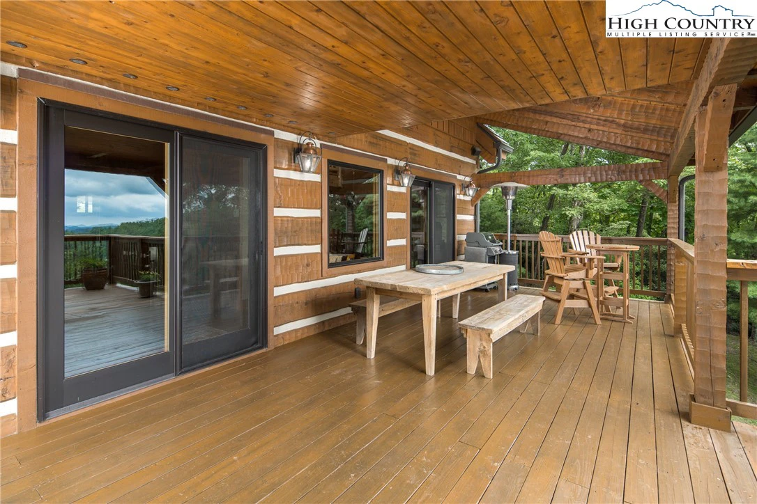 Image number 12 for the current listing