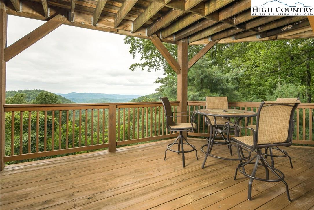 Image number 10 for the current listing