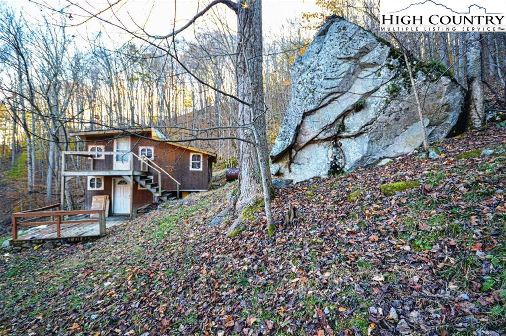 Image number 4 for the current listing