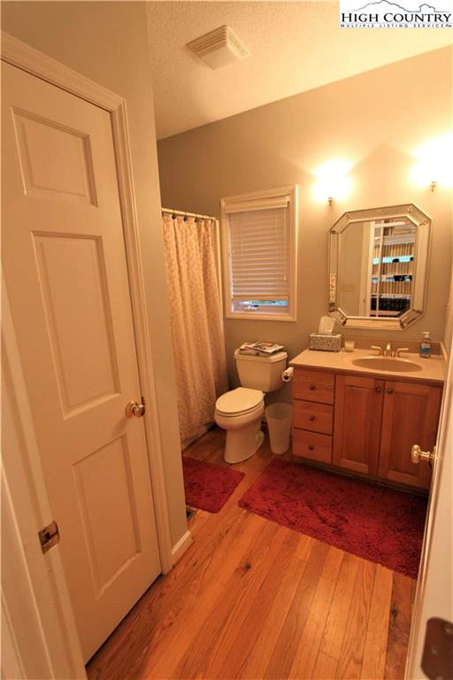 Image number 9 for the current listing