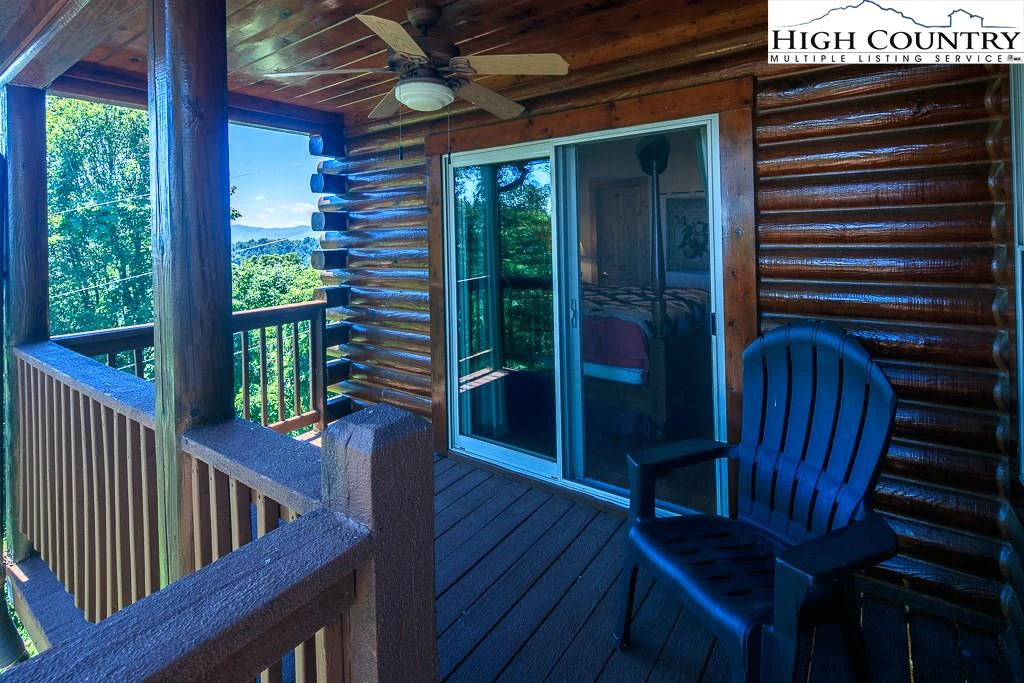 Image number 2 for the current listing