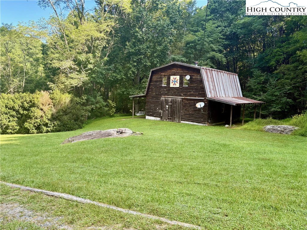 Image number 6 for the current listing